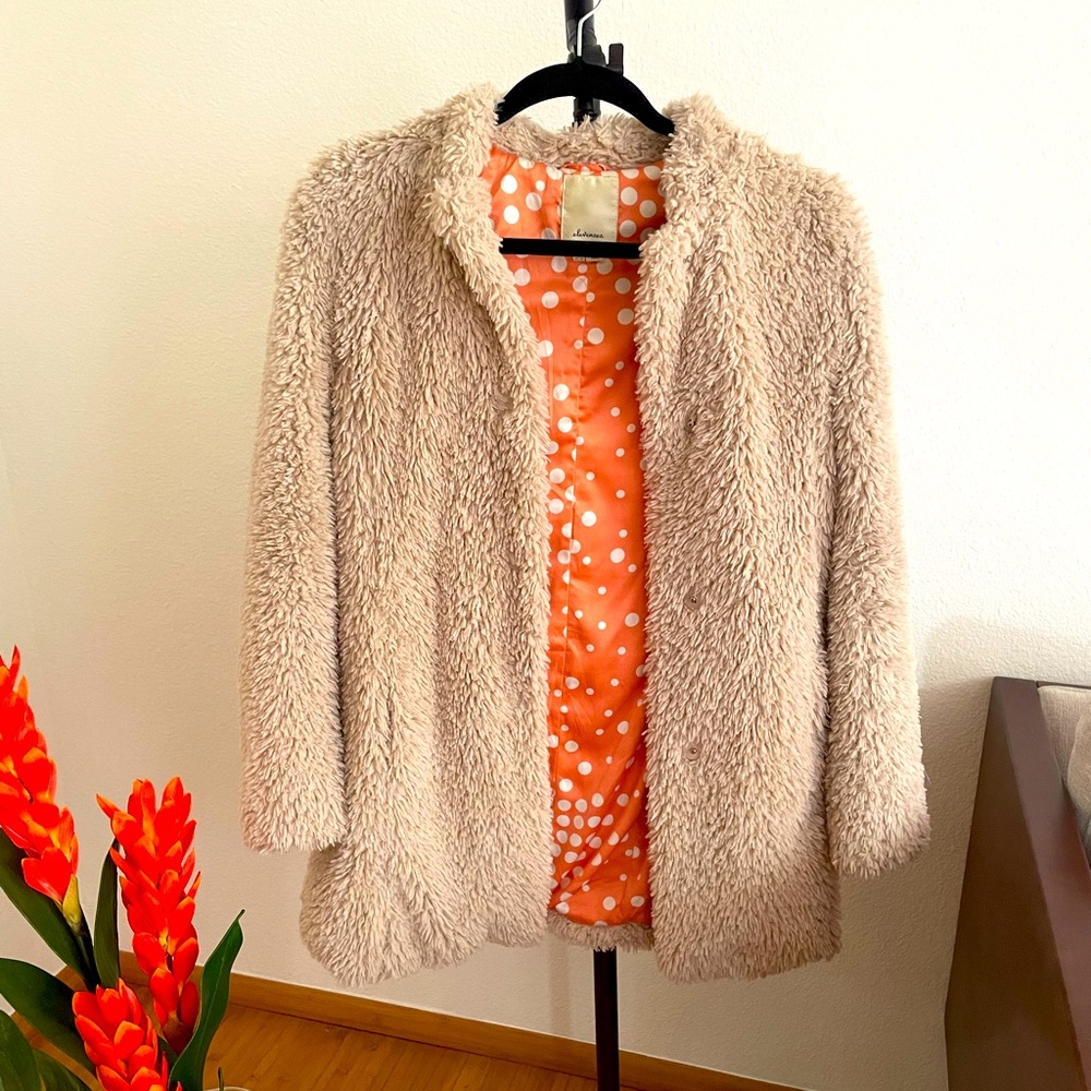 *SOLD* Anthropologie faux fur coat 🧥